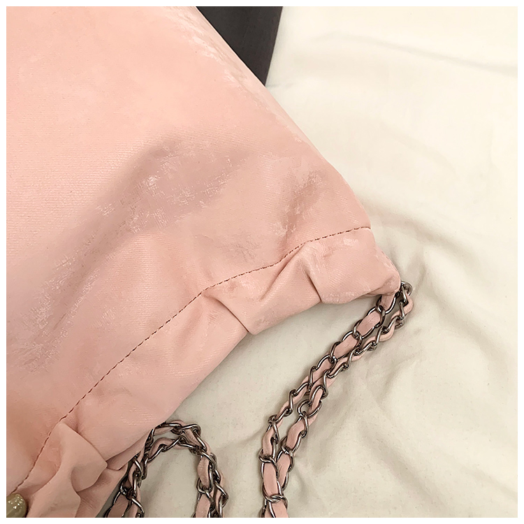 Women's Medium Pu Leather Solid Color Bow Knot Basic Classic Style Sewing Thread Magnetic Buckle Shoulder Bag display picture 5