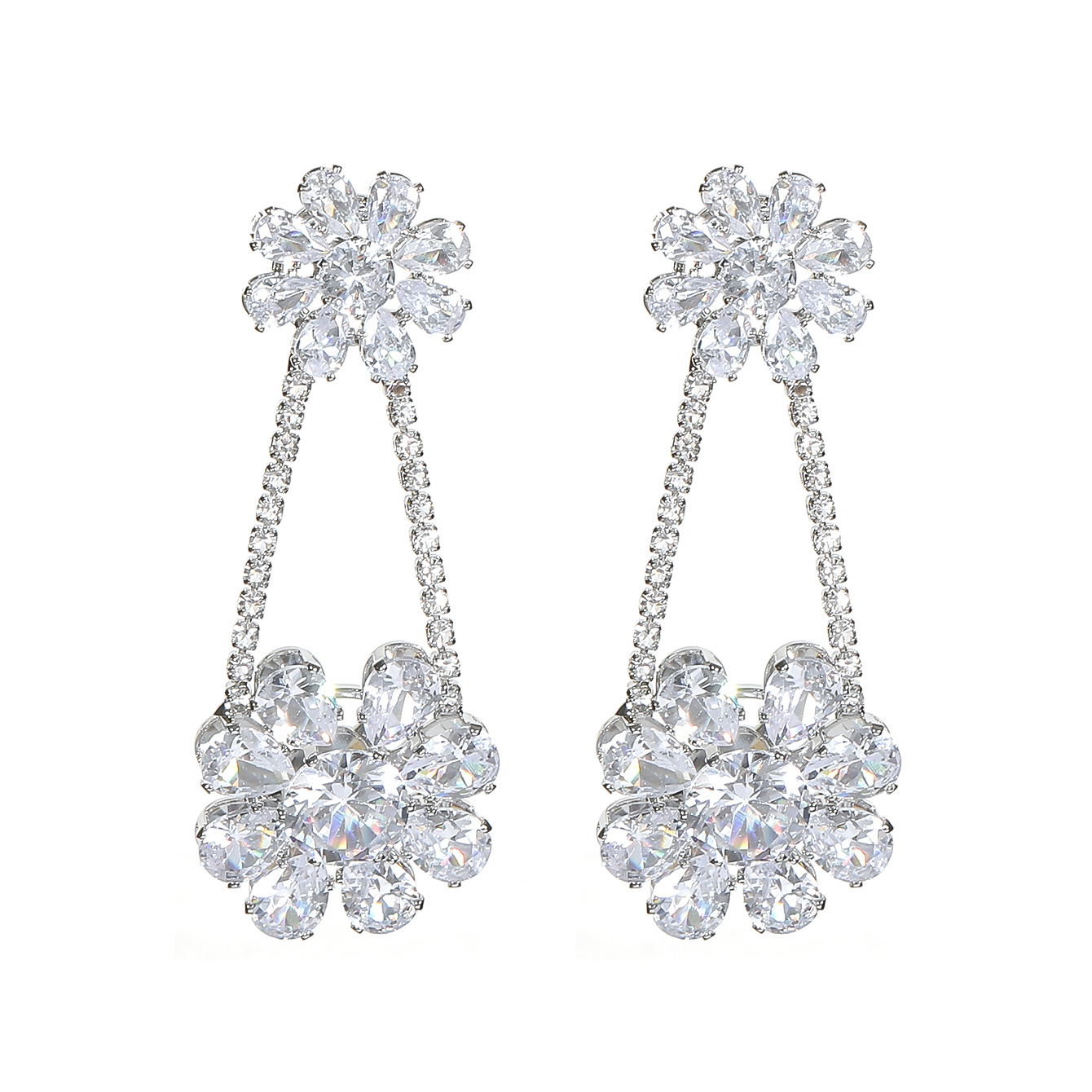1 Pair Sweet Shiny Flower Inlay Rhinestone Rhinestones Drop Earrings display picture 3