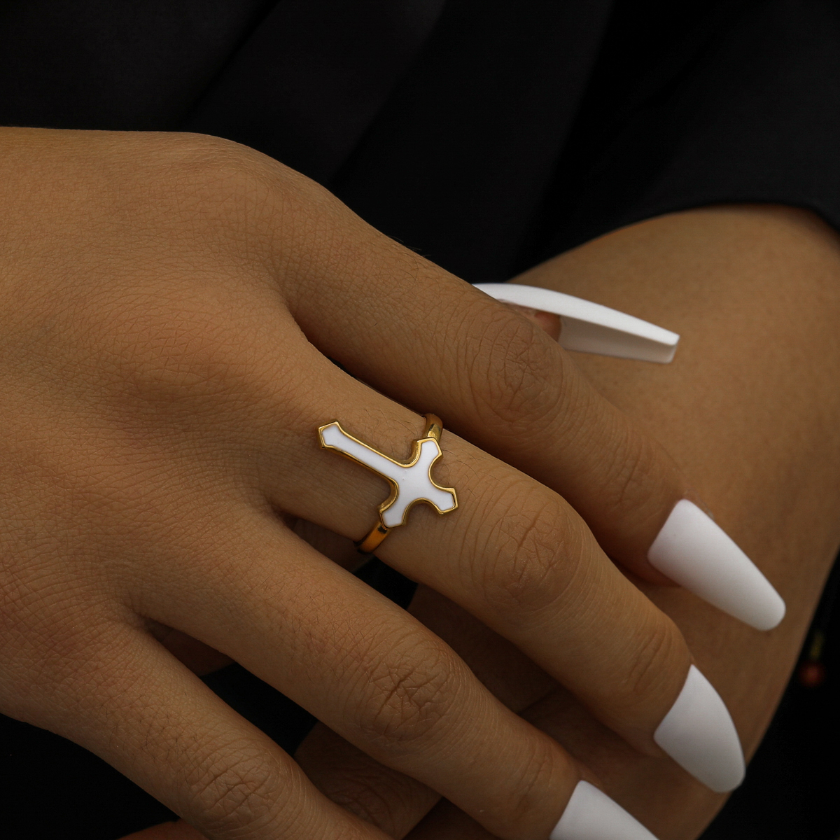 Elegant Classic Style Cross 304 Stainless Steel 18K Gold Plated Open Rings In Bulk display picture 3