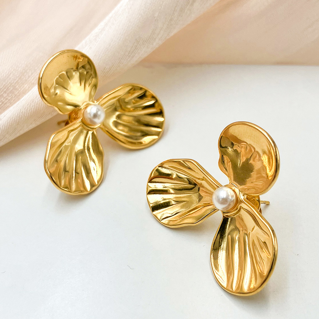 1 Pair Fairy Style Sweet Korean Style Round Flower Lotus Leaf HD-18918 Inlay 304 Stainless Steel Rhinestones Gold Plated Ear Studs display picture 9