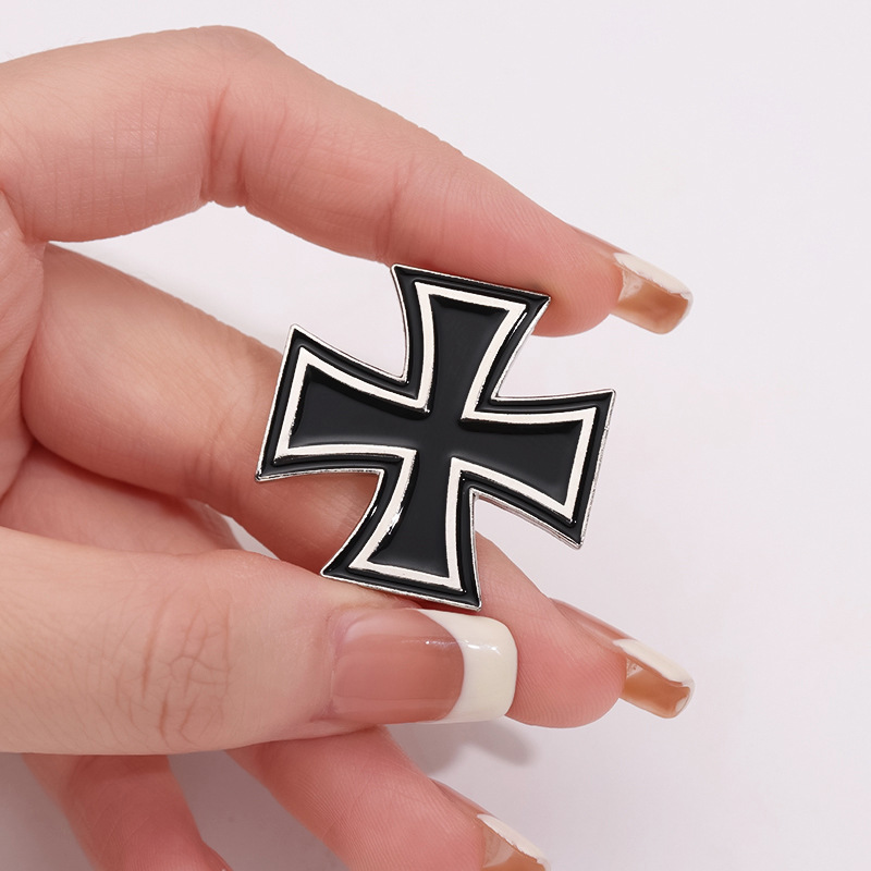 Cartoon Style Cowboy Style Cross Letter Heart Shape Alloy Stamping Stoving Varnish Plating Unisex Brooches display picture 13