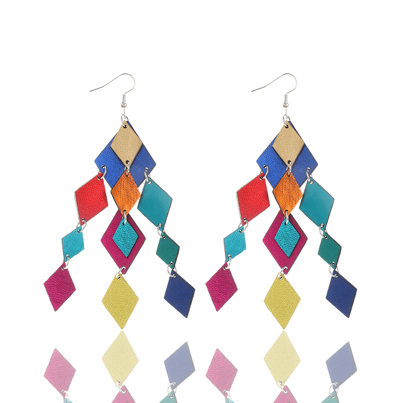 1 Pair Ethnic Style Bohemian Classic Style Geometric Rhombus Pu Leather Drop Earrings display picture 3