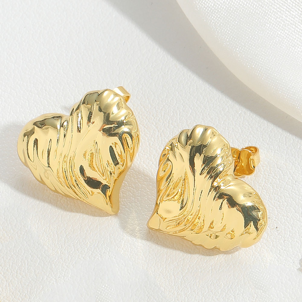 1 Pair Basic Modern Style Classic Style Heart Shape Enamel Copper Hoop Earrings Drop Earrings display picture 3