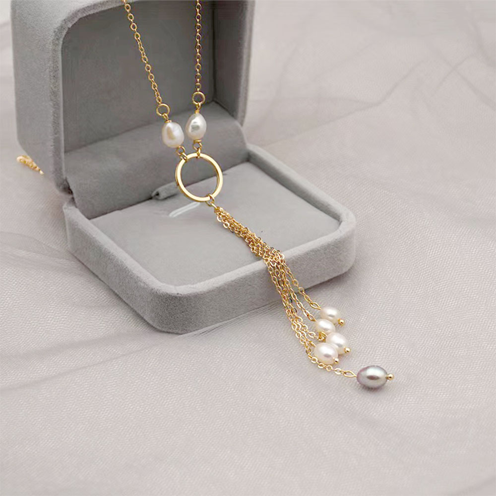 304 Stainless Steel Freshwater Pearl Copper Gold Plated Vintage Style Vacation Plating Chain Round Pendant Necklace display picture 1