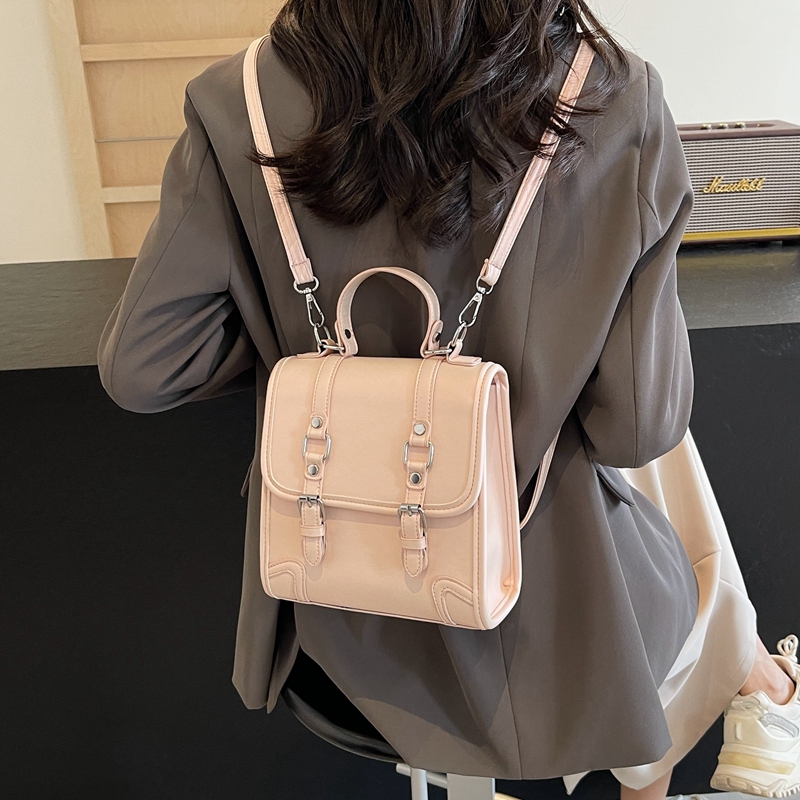 Waterproof Solid Color Casual Holiday Women's Backpack display picture 17