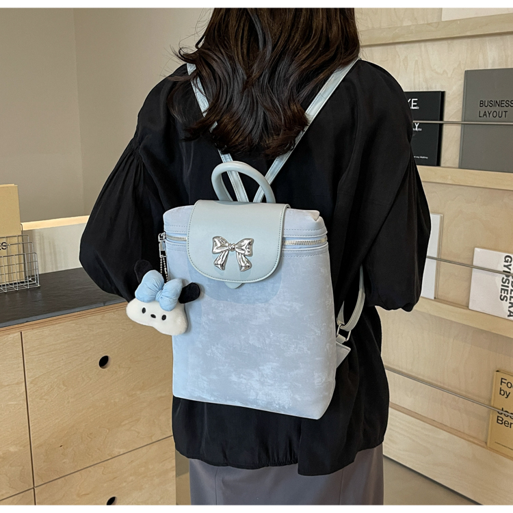 Women's Medium Pu Leather Solid Color Classic Style Streetwear Sewing Thread Square Zipper Fashion Backpack display picture 15