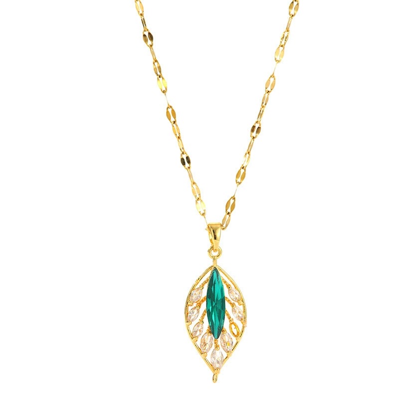 Titanium Steel Copper 18K Gold Plated IG Style Shiny Hollow Out Inlay Leaves Zircon Pendant Necklace display picture 1