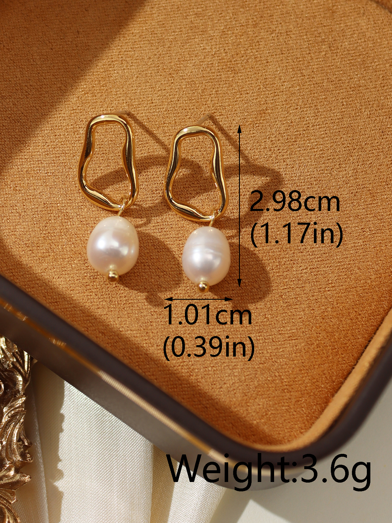 1 Pair Simple Style Classic Style Solid Color Freshwater Pearl Copper Alloy Drop Earrings display picture 6