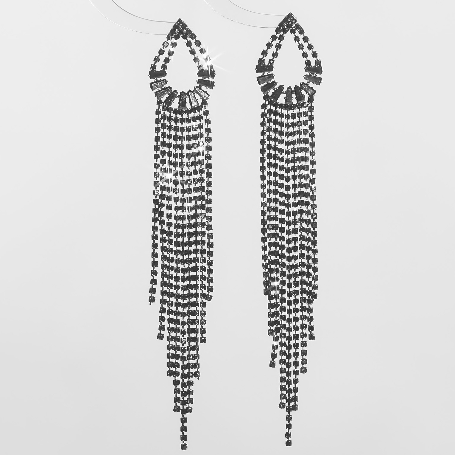 1 Pair Elegant Shiny Solid Color Inlay 304 Stainless Steel Rhinestones Drop Earrings display picture 2