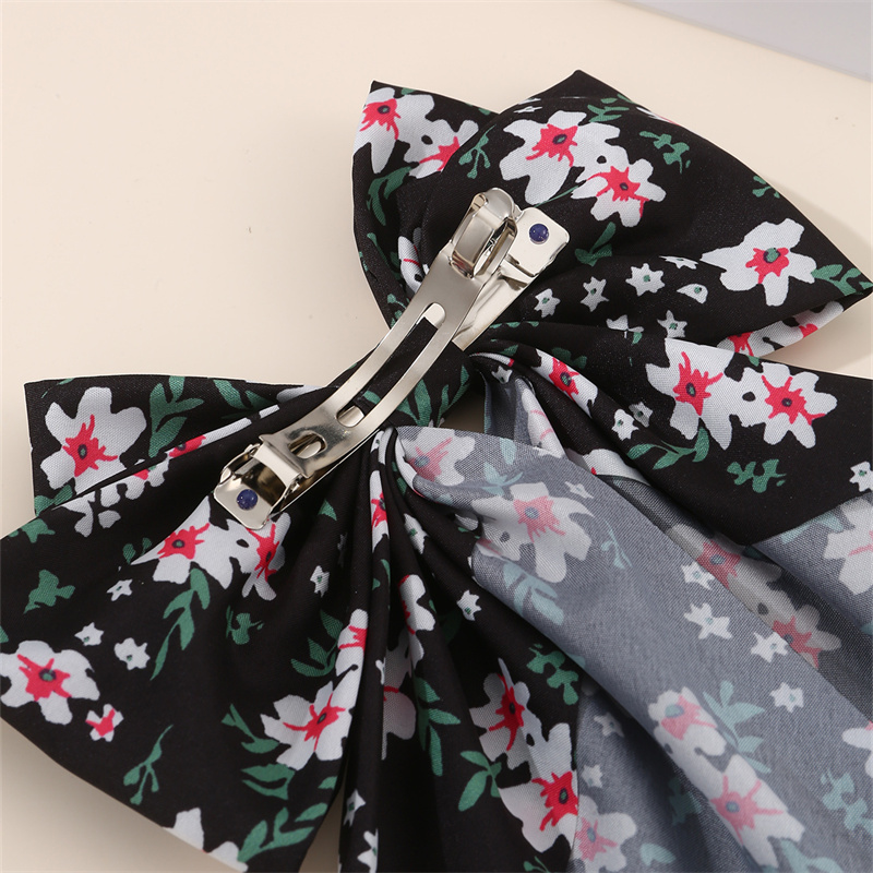 Women's Beach Sweet Simple Style Ditsy Floral Fruit Heart Shape Alloy Cloth Printing Hair Clip display picture 3