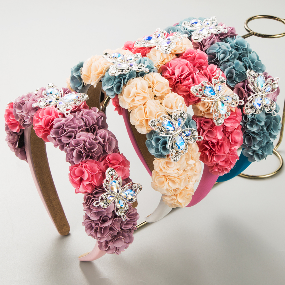 Frau Lässig Elegant Klassischer Stil Blume Schmetterling Legierung Tuch Überzug Inlay Strasssteine Haarband display picture 2