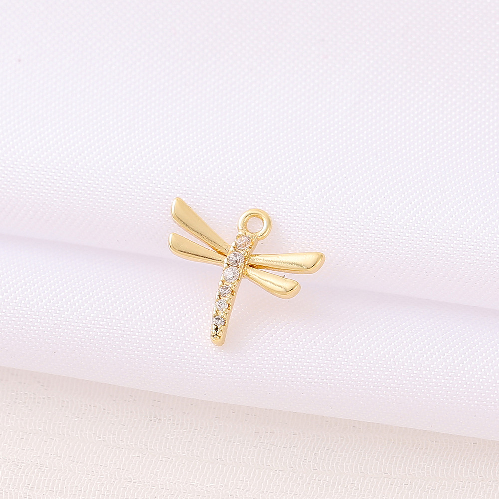 Cute Artistic Dragonfly 18K Gold Plated Zircon Copper Wholesale Jewelry Accessories display picture 4