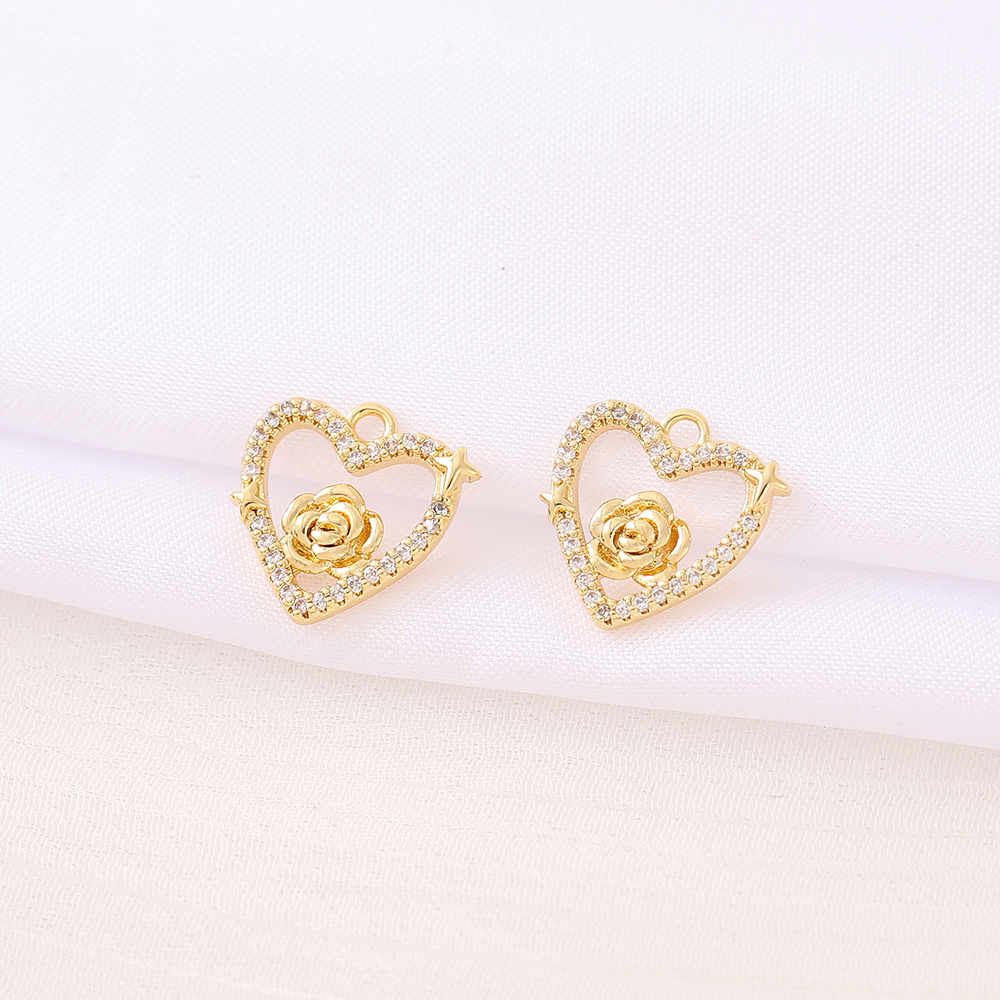 Sweet Classic Style Star Heart Shape Flower 18K Gold Plated Zircon Copper Wholesale Jewelry Accessories display picture 6