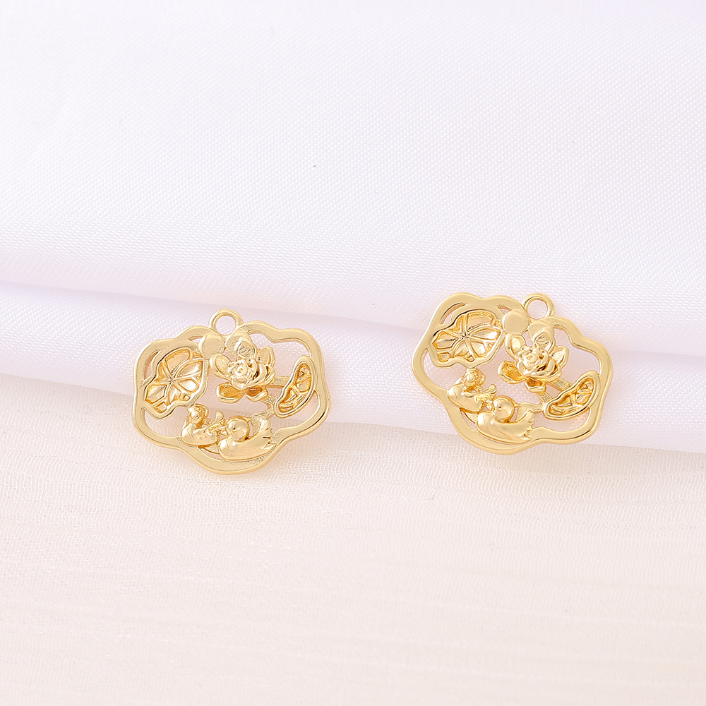Elegant Classic Style Flower 18K Gold Plated Copper Wholesale Jewelry Accessories display picture 5