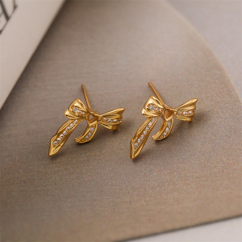 1 Pair Elegant Streetwear Butterfly Bow Knot Plating Inlay Copper Rhinestones Ear Studs display picture 5
