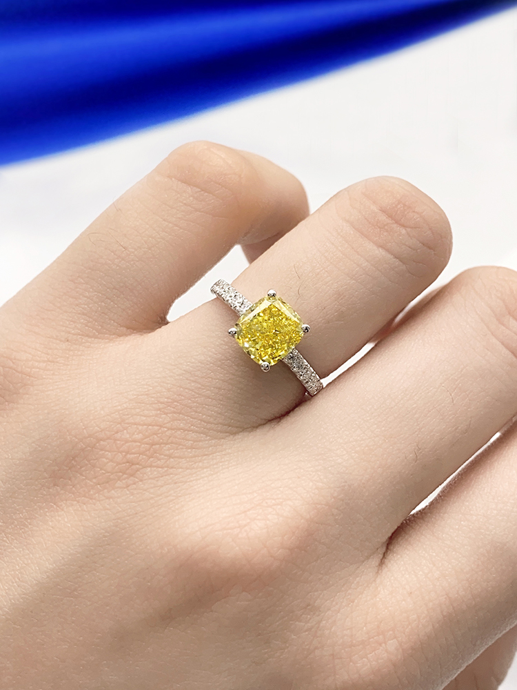 Yellow Diamond Ring Main Stone 2.04ct Auxiliary Stone Weight 3.32G Net Weight 2.85G display picture 4