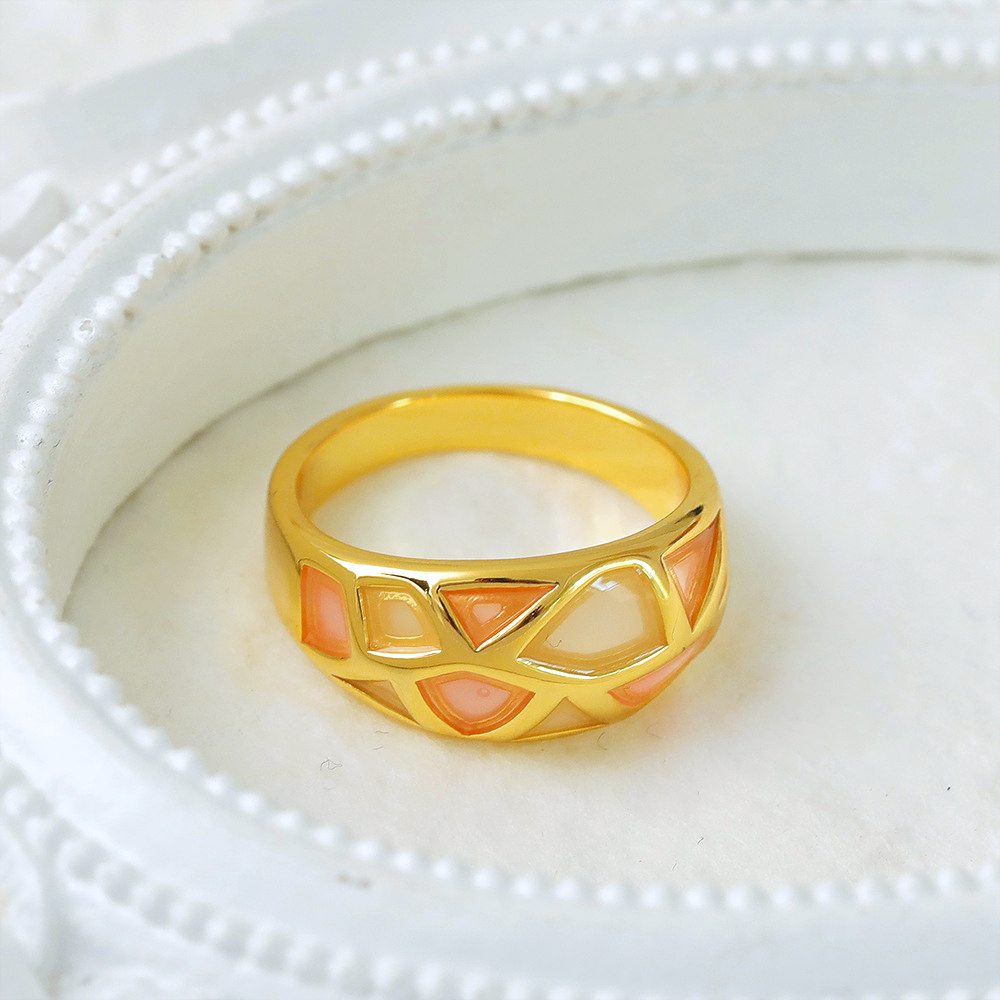 Copper 18K Gold Plated IG Style Y2K Plating Lattice Copper Wide Band Rings display picture 3