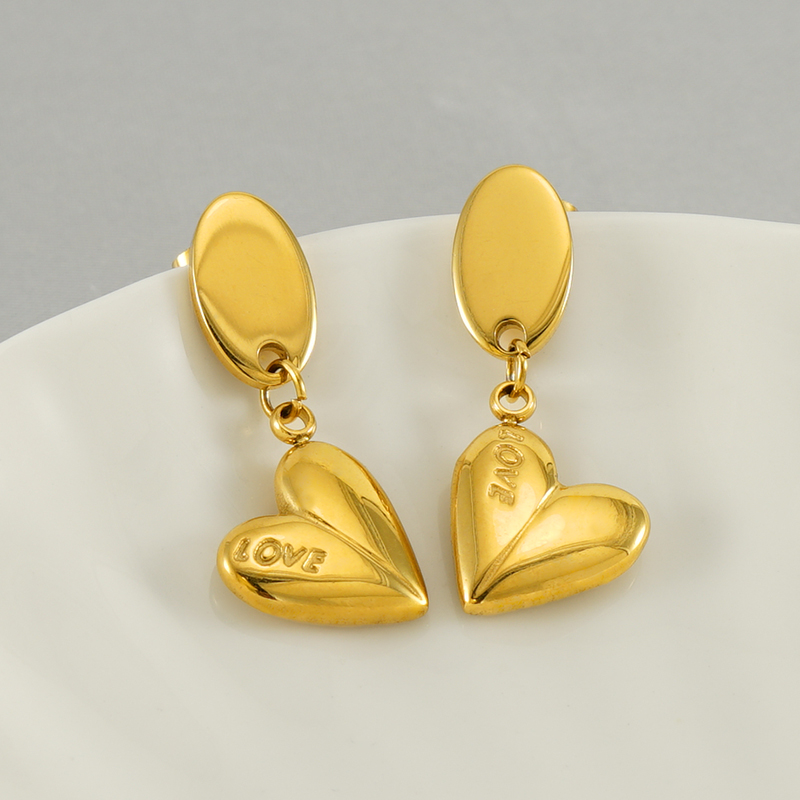 1 Pair Basic Modern Style Classic Style Heart Shape Plating 304 Stainless Steel 18K Gold Plated Drop Earrings display picture 3