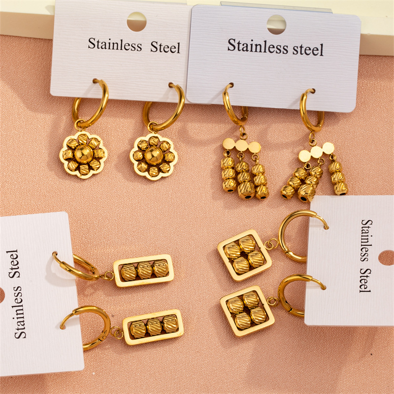 1 Pair Casual Sweet Commute Geometric Plating 304 Stainless Steel 18K Gold Plated Drop Earrings display picture 4