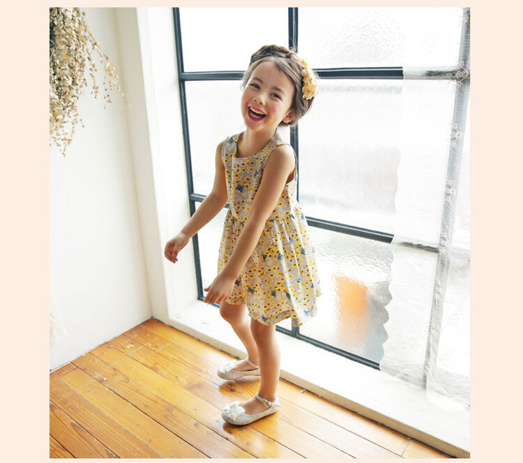 Cute Ditsy Floral Cotton Girls Dresses display picture 14