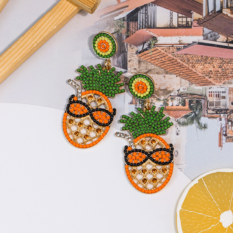 1 Pair Cartoon Style Cute Pineapple Inlay Alloy Rhinestones Seed Bead Drop Earrings display picture 4