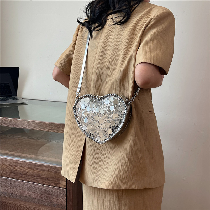 Women's Medium Sequin Solid Color Streetwear Sequins Zipper Crossbody Bag display picture 13