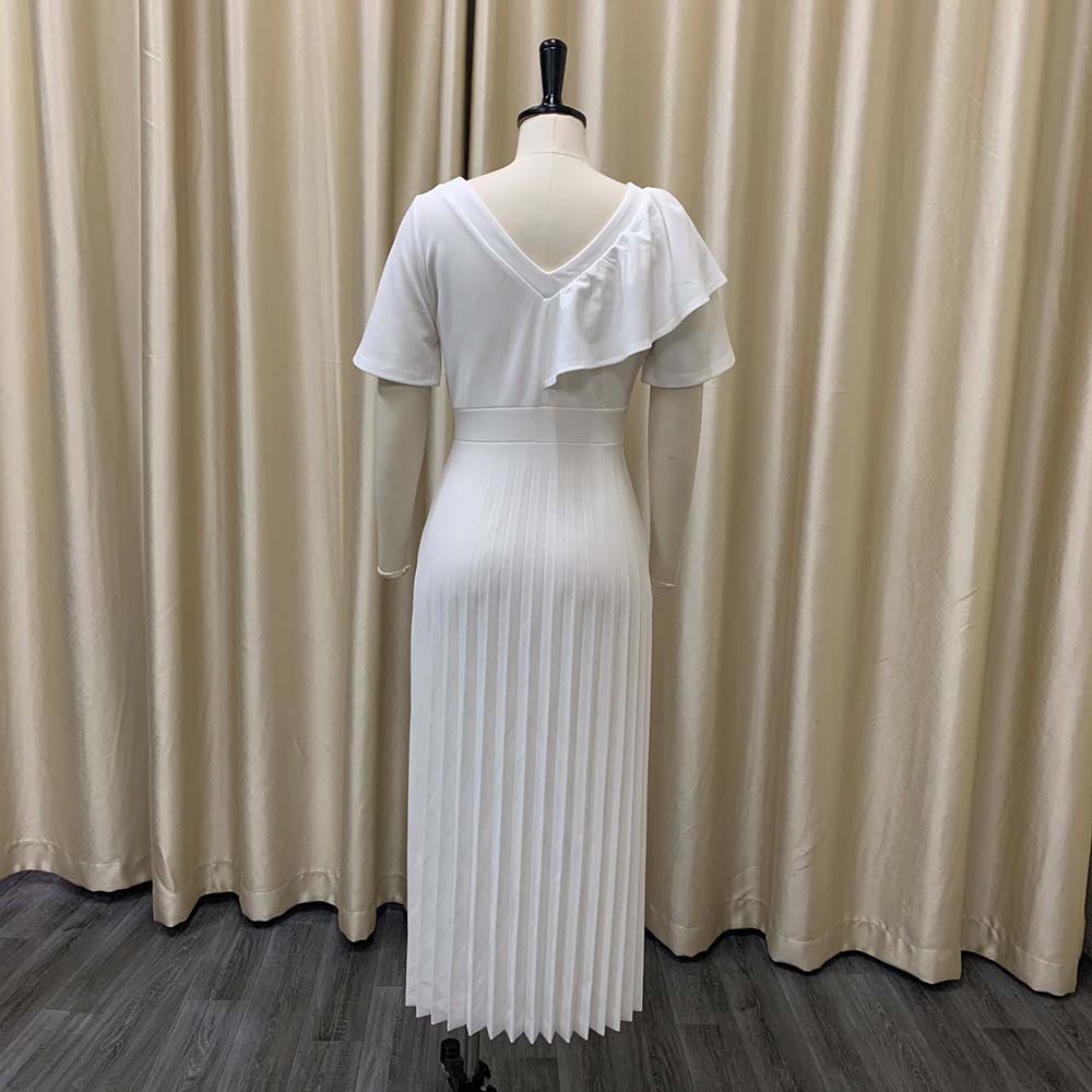 Women's Regular Dress Casual Round Neck Ruffles Short Sleeve Solid Color Midi Dress Street display picture 13