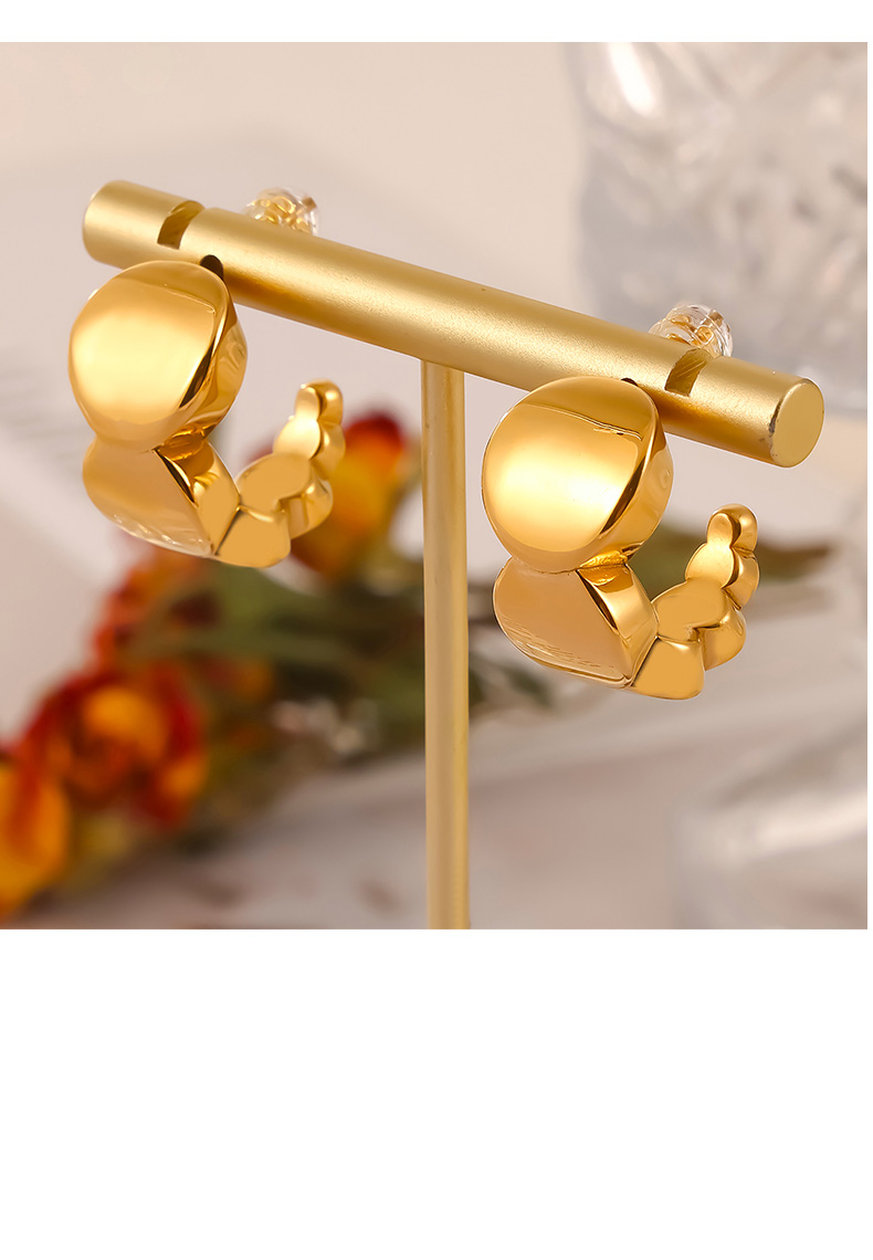 1 Paar Elegant Dame C-Form Runden Überzug Edelstahl 304 18 Karat Vergoldet Ohrringe display picture 1