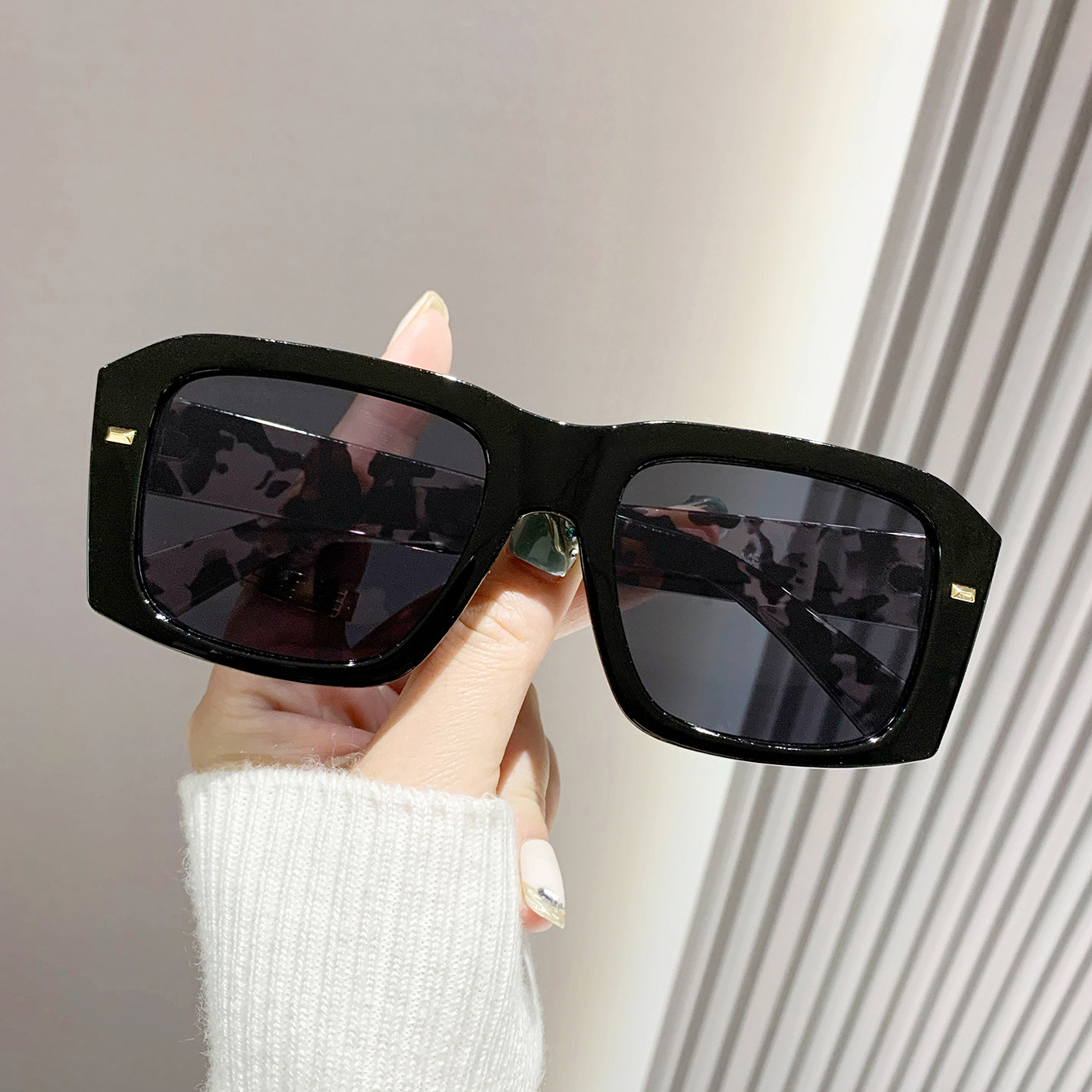 Elegant Simple Style Leopard Pc Square Full Frame Women's Sunglasses display picture 1