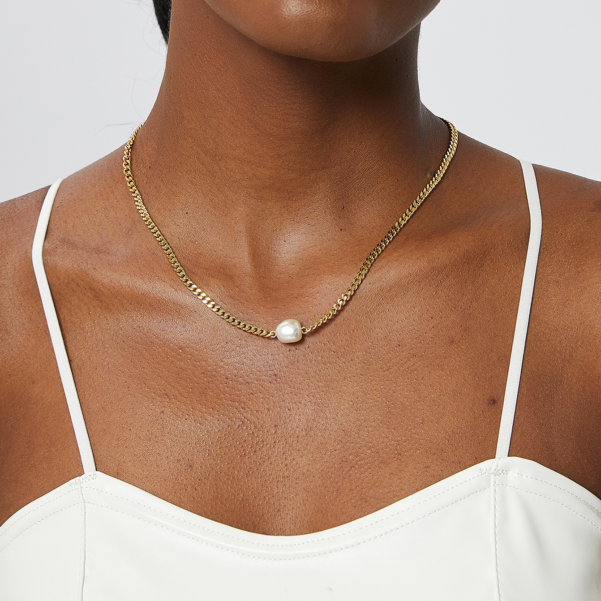 Cobre Chapados en oro de 18k Estilo Simple Perla Embutido Forma De Corazón Color Sólido Circón Collar display picture 8