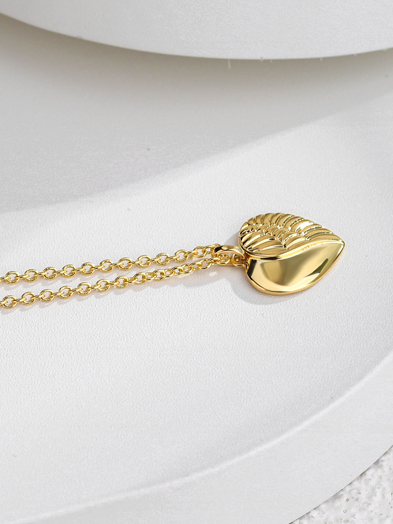 Cobre Chapados en oro de 18k Estilo Simple Perla Embutido Forma De Corazón Color Sólido Circón Collar display picture 18