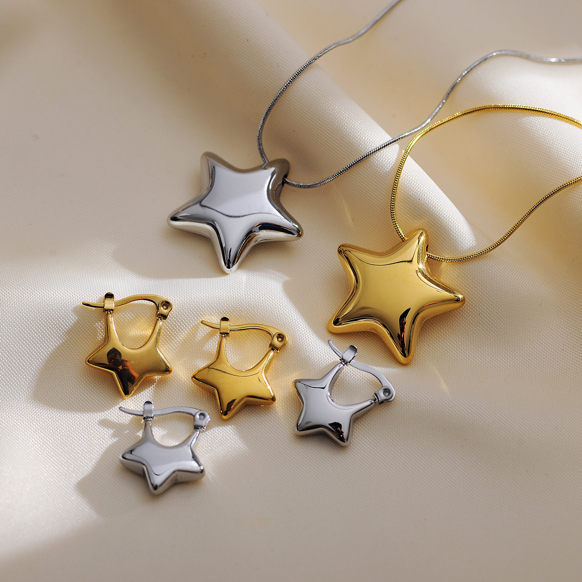 Acero Inoxidable 304 Chapados en oro de 18k Estilo IG Estilo Simple Estrella Aretes Collar display picture 4