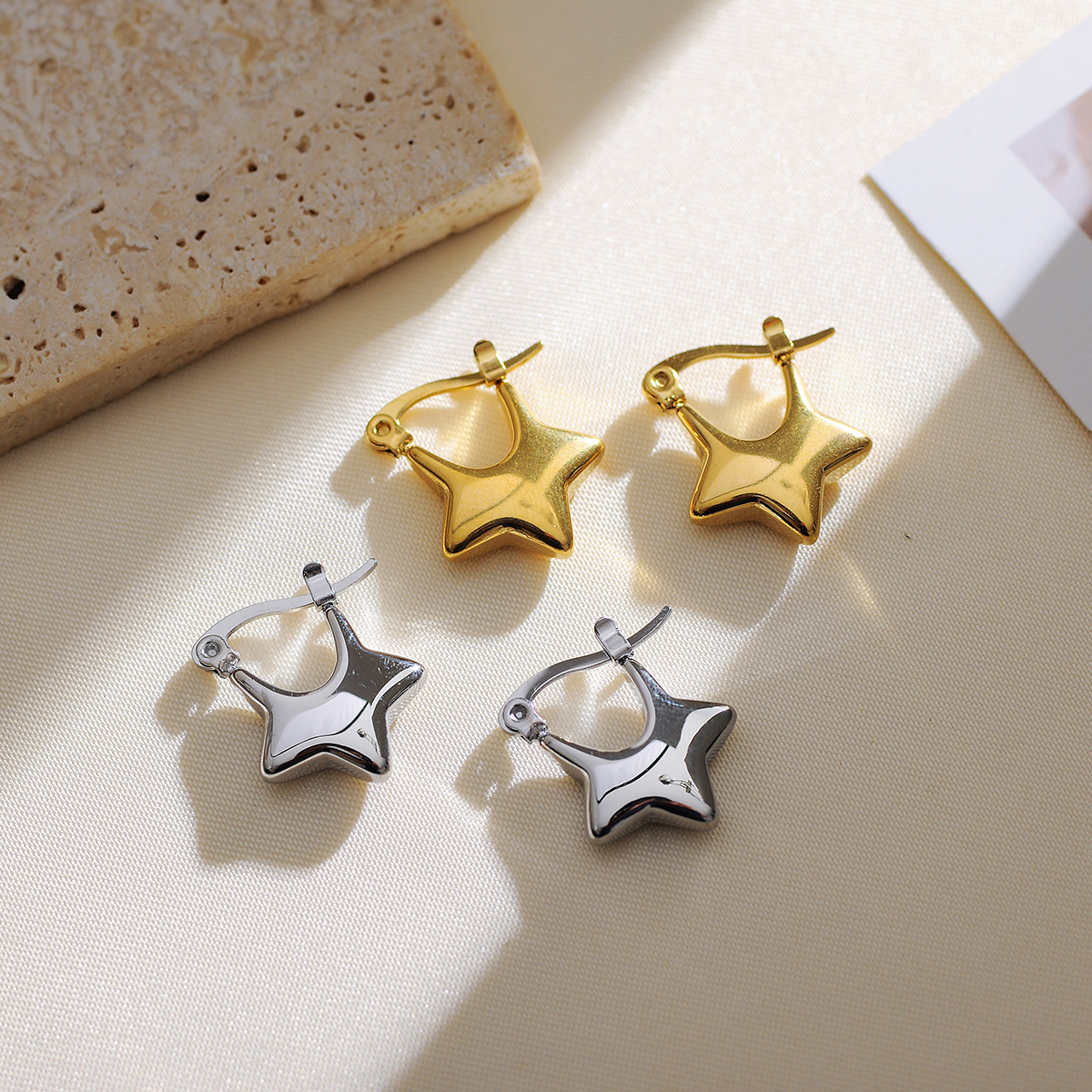 304 Stainless Steel 18K Gold Plated IG Style Simple Style Star Earrings Necklace display picture 5
