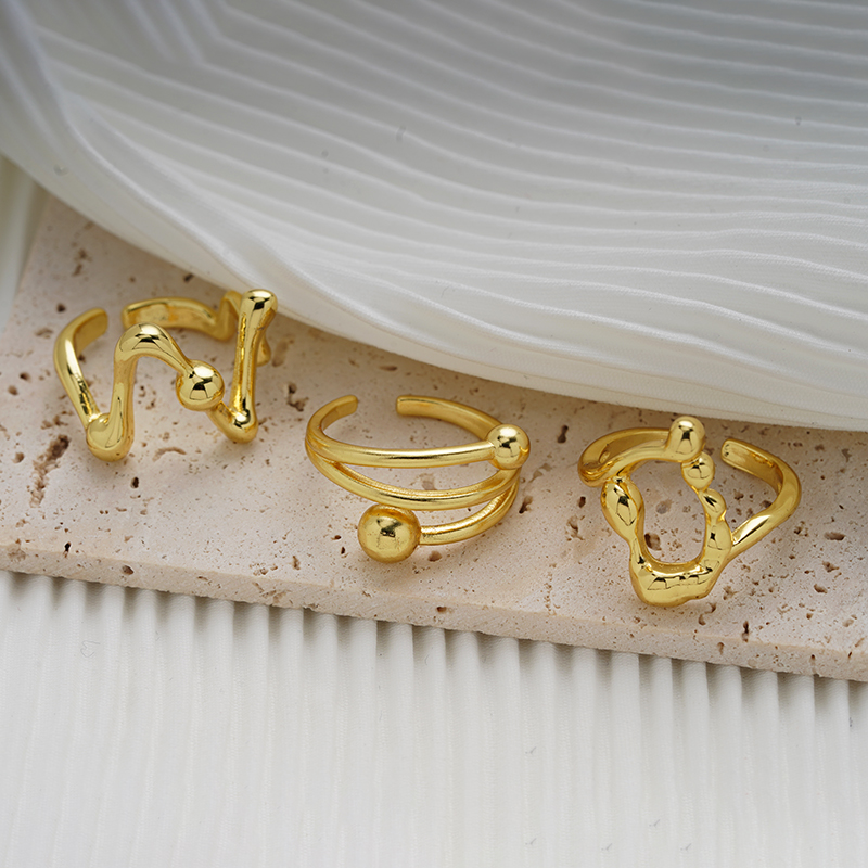 Kupfer Vergoldet Lässig Elegant Klassischer Stil Überzug Inlay Carving Irregulär Zirkon Ringe display picture 1