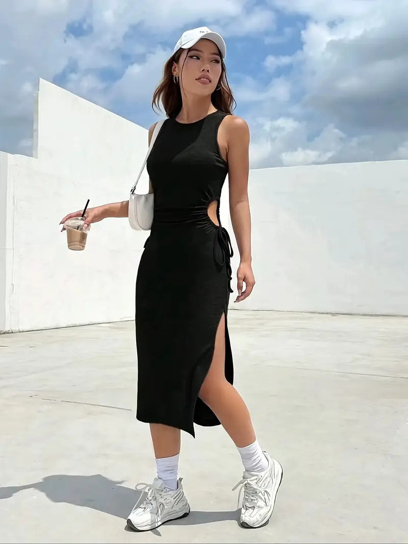 Women's Sheath Dress Streetwear Round Neck Sleeveless Solid Color Knee-Length Holiday Daily display picture 7