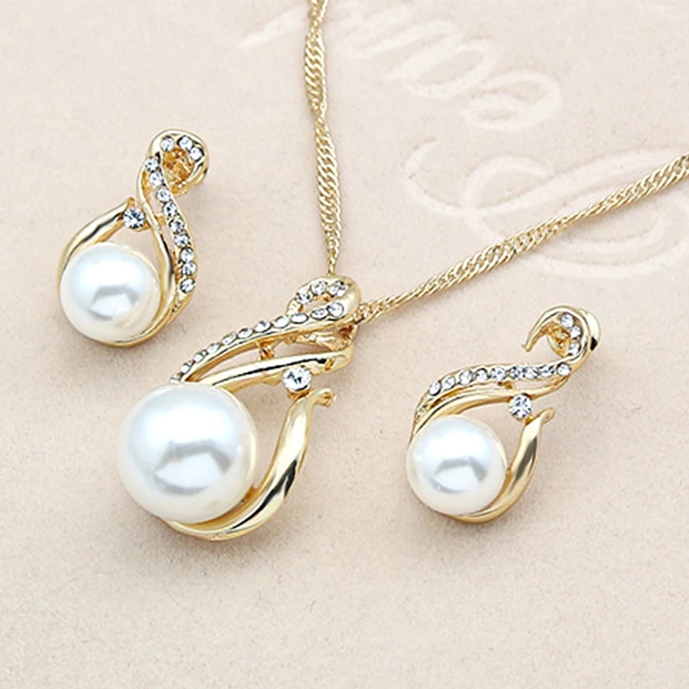 Elegant Luxurious Water Droplets Gold Plated Rhinestones Alloy Wholesale Jewelry Set display picture 8