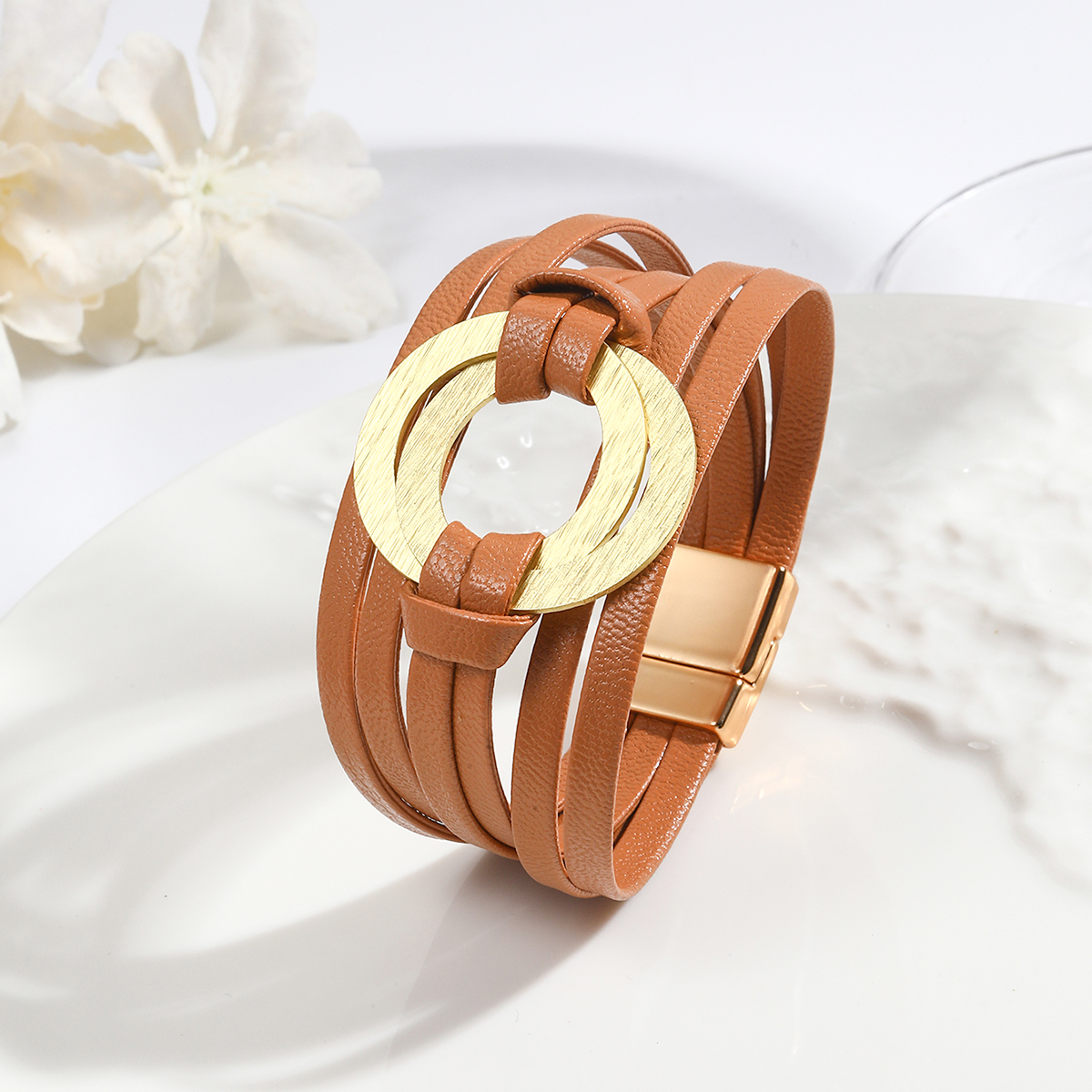 Wholesale Jewelry Ethnic Style Classic Style Circle Pu Leather Bangle display picture 6