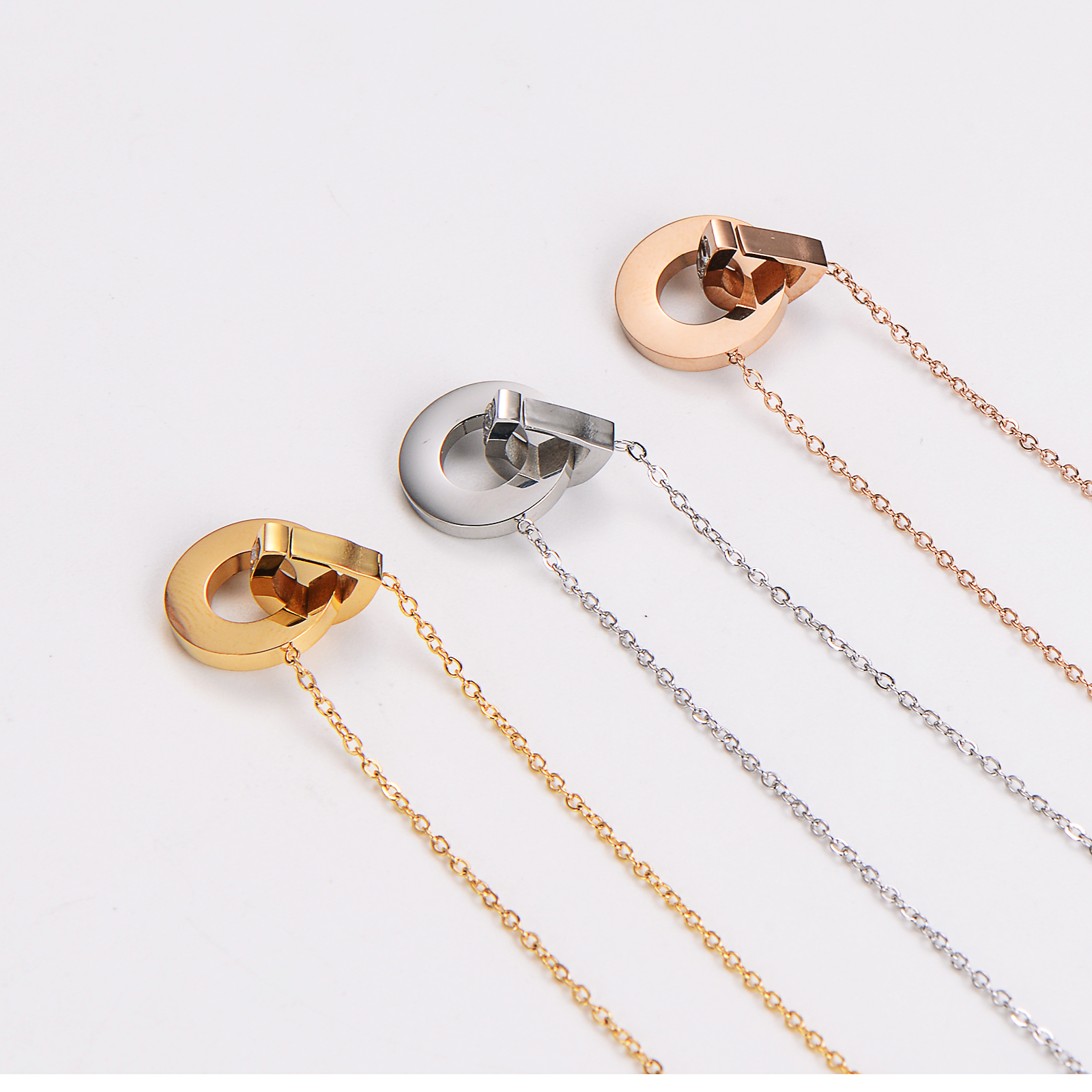 304 Stainless Steel 18K Gold Plated Rose Gold Plated Basic Plating Inlay Solid Color Rhinestones Pendant Necklace display picture 5