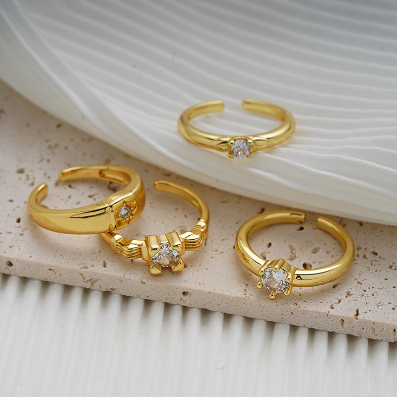 Kupfer Vergoldet Elegant Glam Luxuriös Inlay Carving Einfarbig Zirkon Offener Ring display picture 4