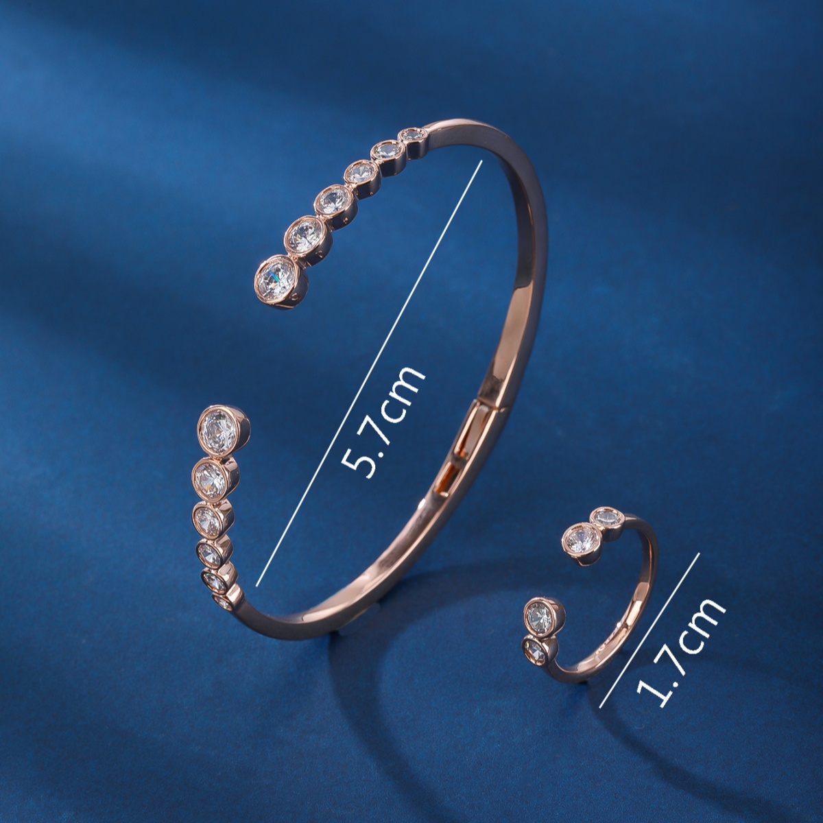 Copper 18K Gold Plated Rose Gold Plated White Gold Plated Glam Luxurious Shiny C Shape Zircon Bangle display picture 2