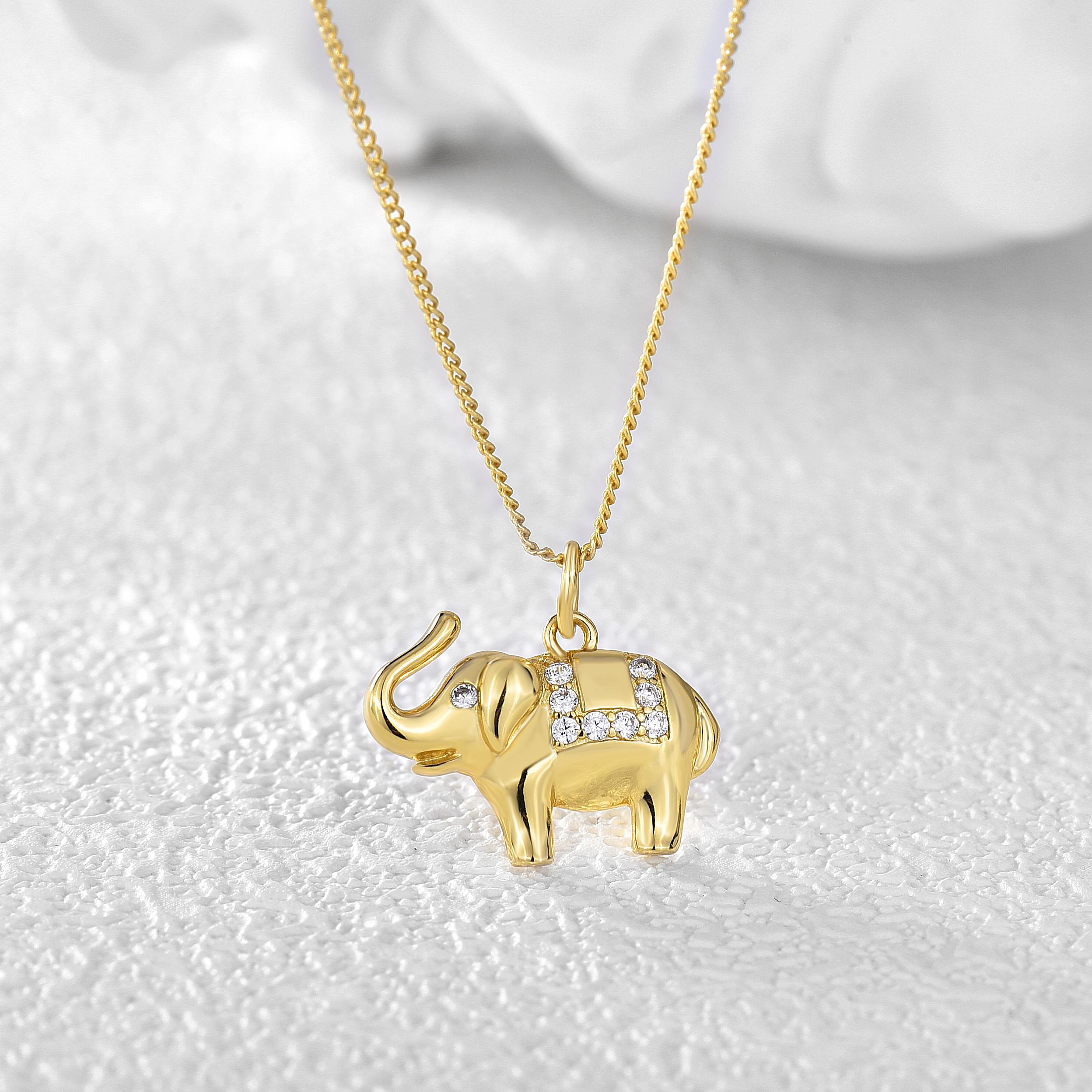 Wholesale Basic Modern Style Classic Style Elephant Copper Inlay 18K Gold Plated Zircon Pendant Necklace display picture 3