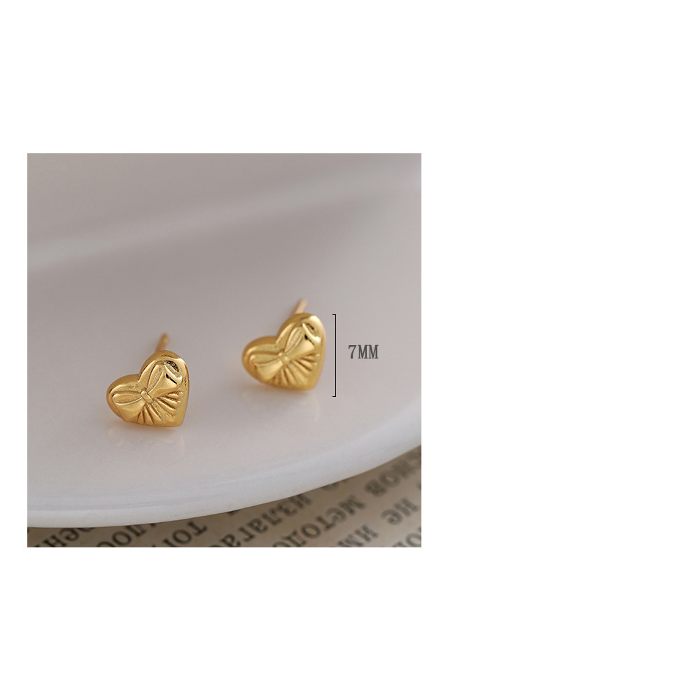 1 Pair Romantic Heart Shape Bow Knot Sterling Silver Ear Studs display picture 1
