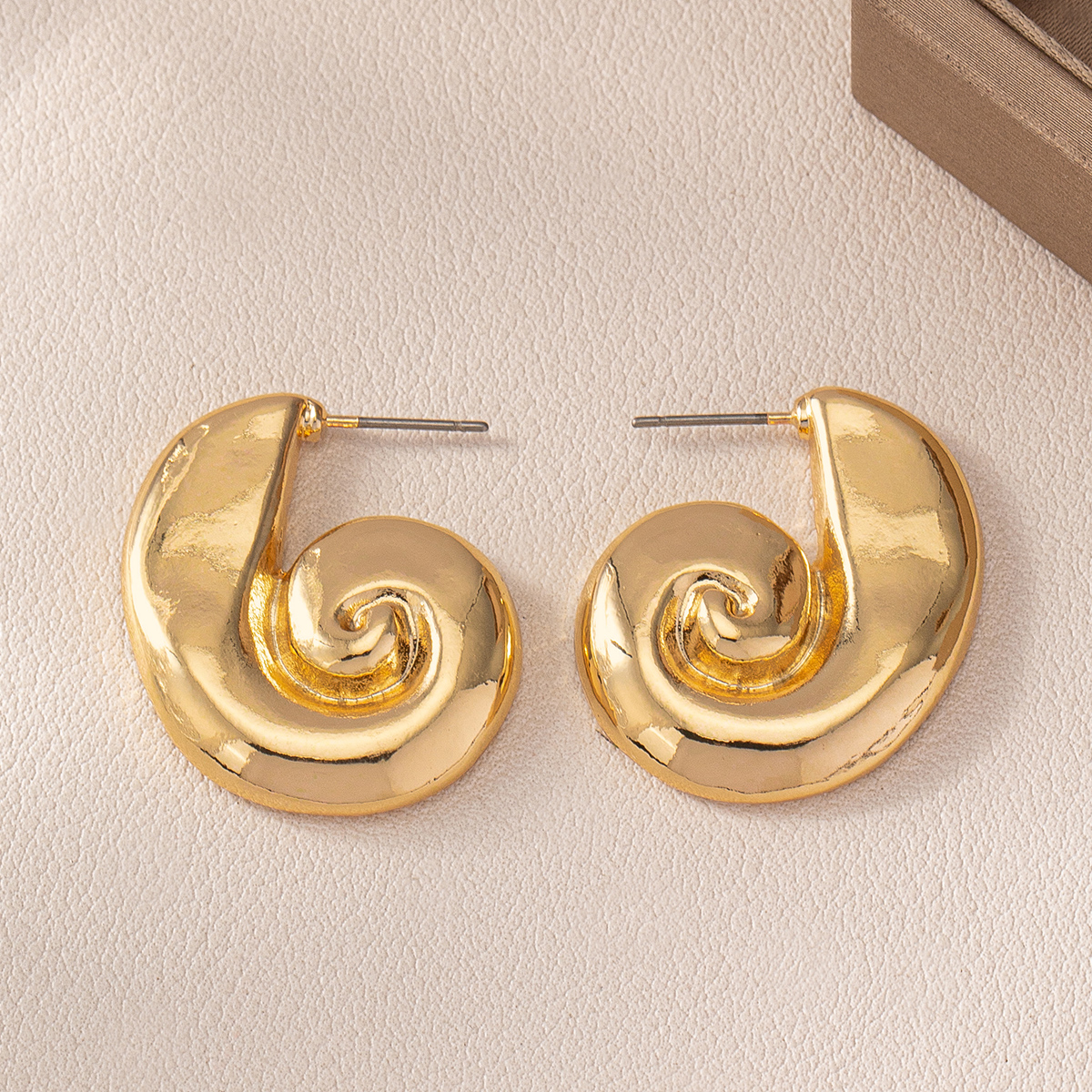 1 Pair Beach Conch Zinc Alloy Ear Studs display picture 4