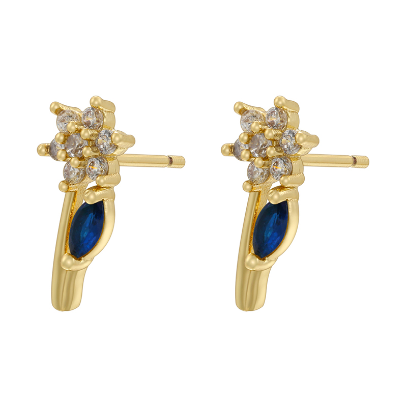 1 Pair Elegant Lady Petal Plating Inlay Copper Zircon 18K Gold Plated Ear Studs display picture 6