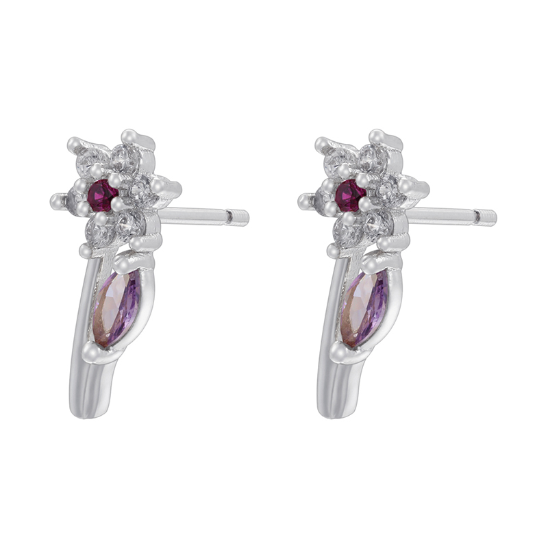 1 Pair Elegant Lady Petal Plating Inlay Copper Zircon 18K Gold Plated Ear Studs display picture 4