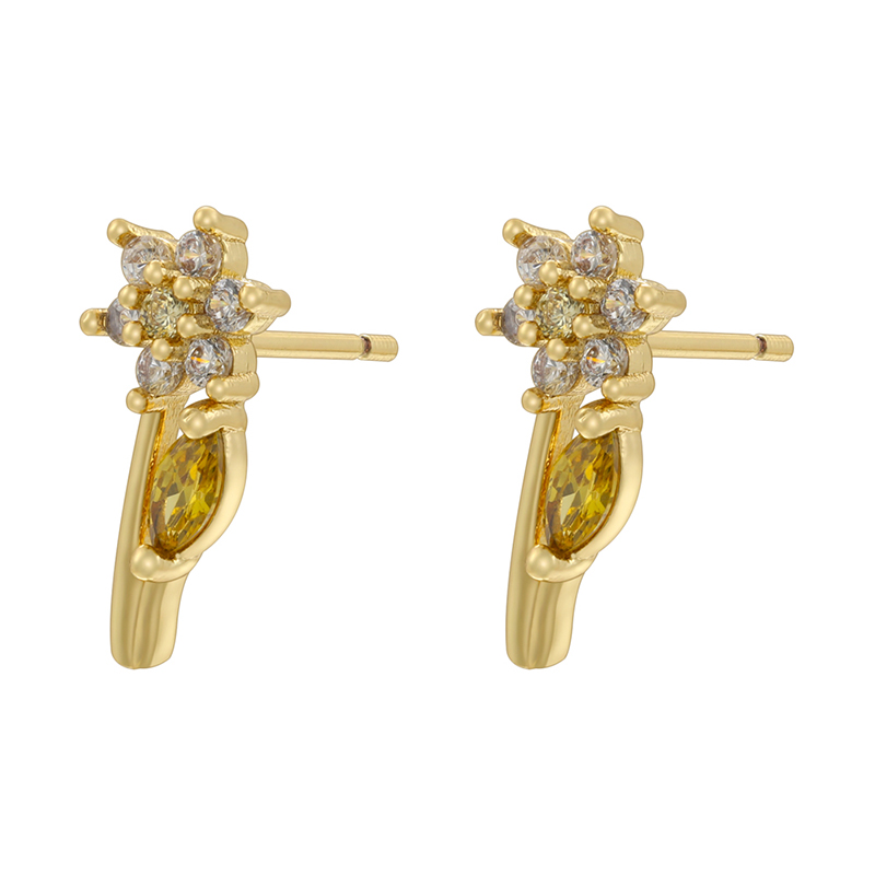 1 Pair Elegant Lady Petal Plating Inlay Copper Zircon 18K Gold Plated Ear Studs display picture 3