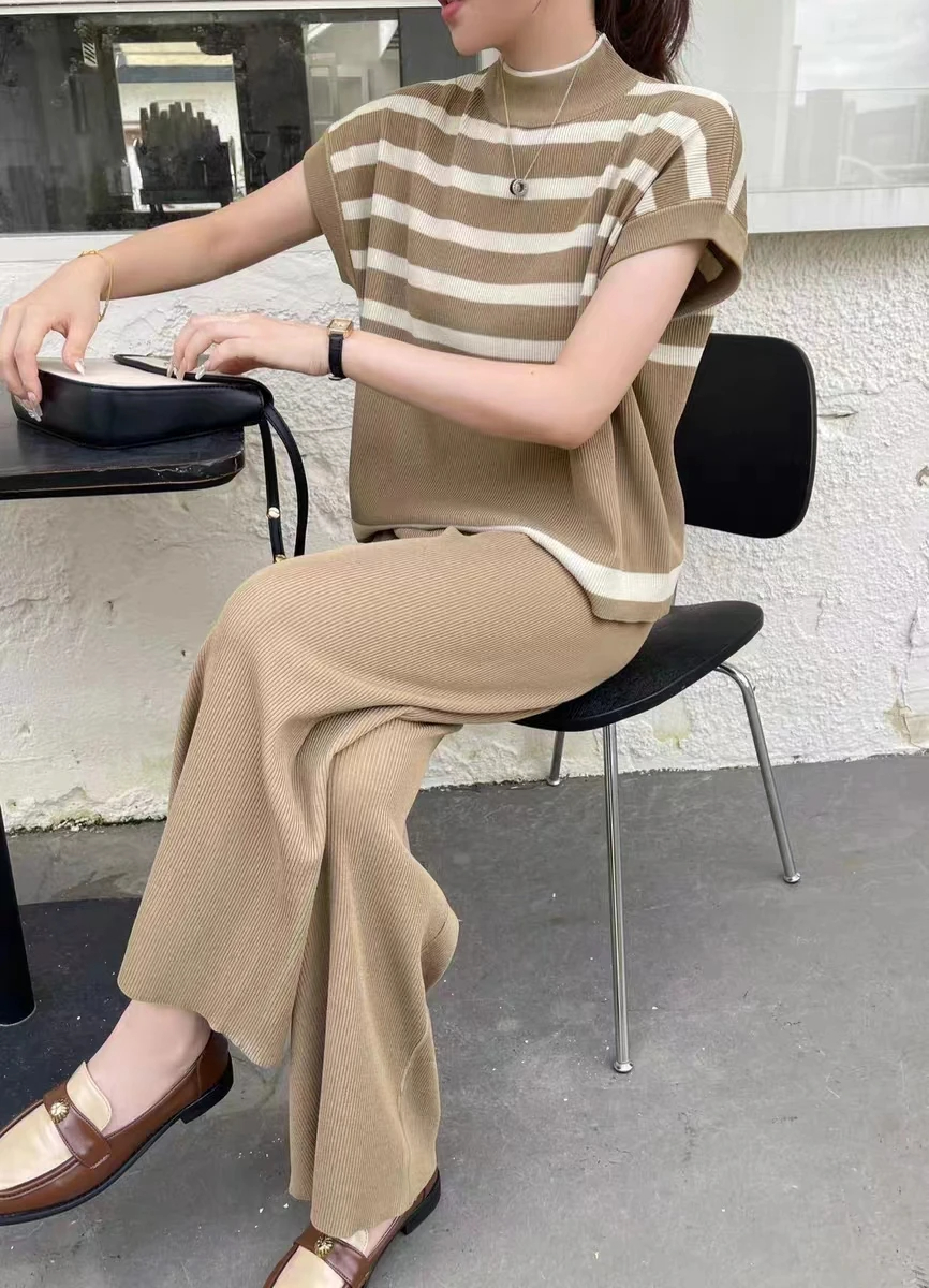 Weekend School Daily Women's Classic Style Stripe Solid Color Rayon Spandex Polyester Elastic Waist Washed T-Shirt Sets Pants Sets display picture 8