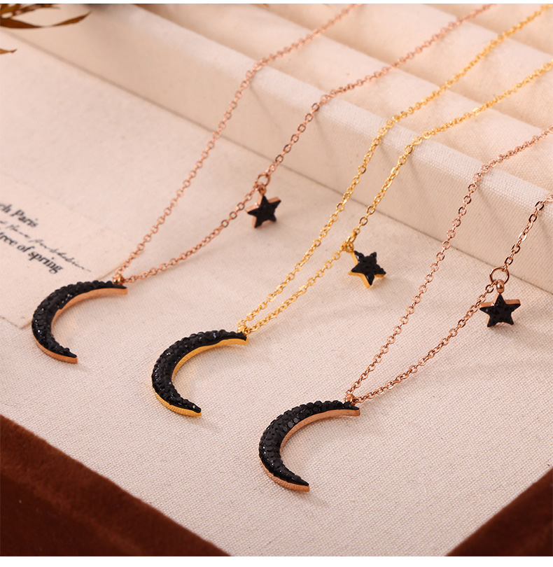 304 Stainless Steel 18K Gold Plated Rose Gold Plated Elegant Simple Style Classic Style Plating Inlay Pentagram Star Moon Rhinestones Pendant Necklace display picture 7