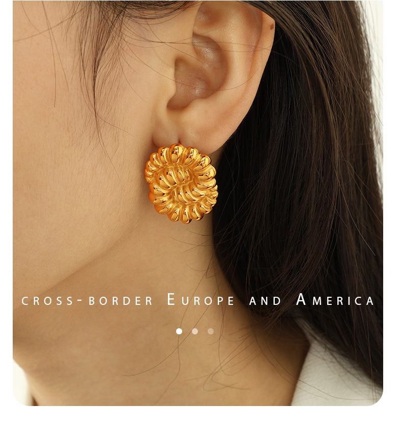 1 Pair Retro Simple Style Classic Style Twist Plating 304 Stainless Steel 18K Gold Plated Ear Studs display picture 7