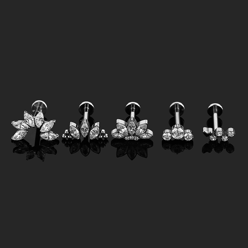1 Piece Nose Rings & Studs Simple Style Snake Titanium Alloy Flowers Zircon Lip Rings Ear Cartilage Rings & Studs display picture 7